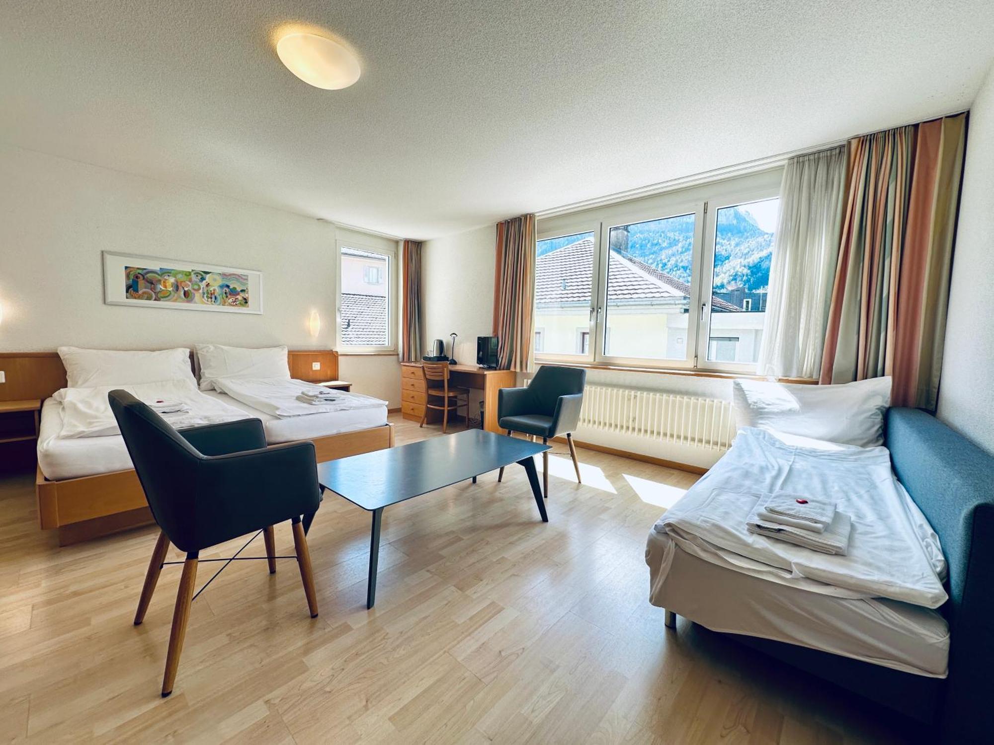 Hotel Rebstock Meiringen Exterior photo